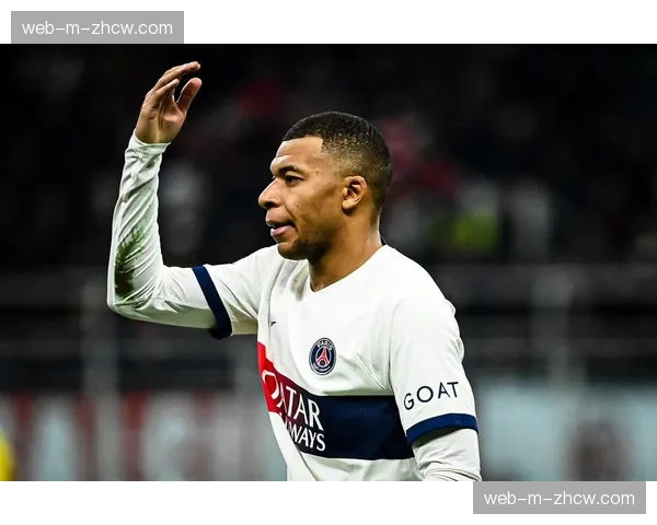 巴黎圣日耳曼官方确认，姆巴佩因轻伤将缺席次回合合练